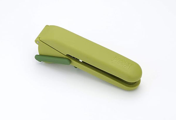 Joseph Joseph CleanForce Garlic Press - Garlic Mincer with Trigger-Operated Wiper Blade & Handy Cleaning Tool, Green