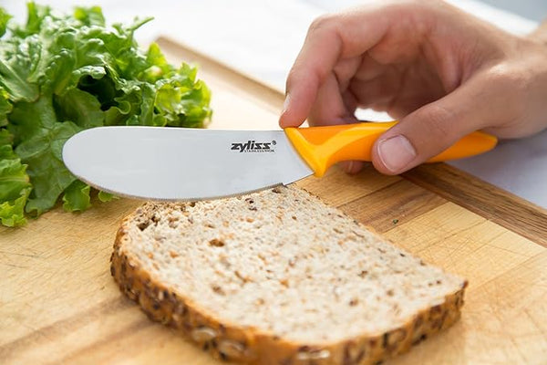 Zyliss Sandwich Knife and Condiment Spreader, Orange